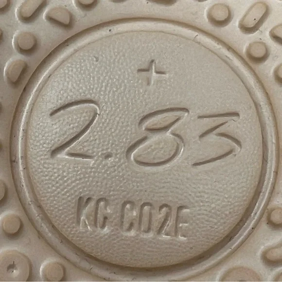 Allbirds Beige Sandals - Picture 6 of 9